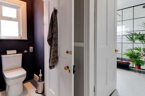 First Floor Landing/WC