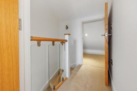 Mews4-28A.jpg