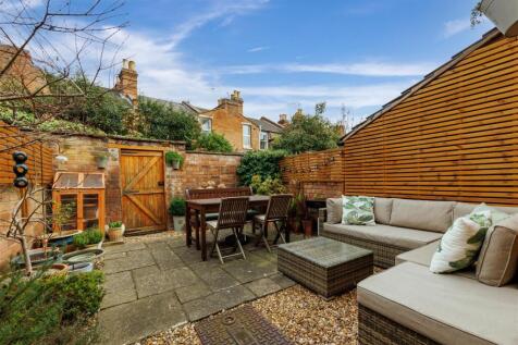 Courtyard Garden