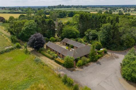 ChielLodge-003A.jpg