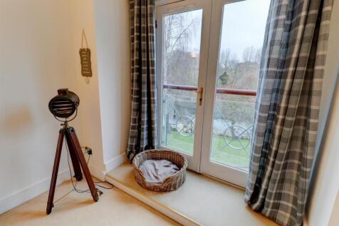 Main Bedroom Balcony