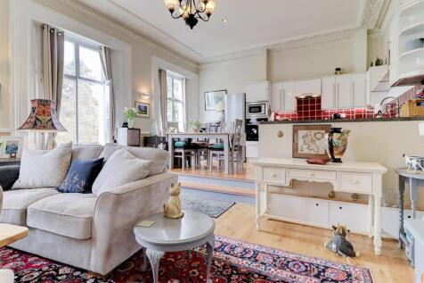 Open Plan Living/Kitchen