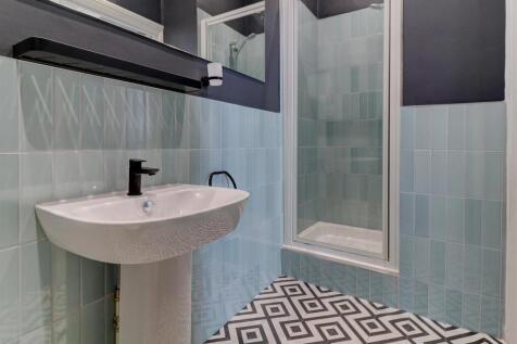 Ensuite Shower Room