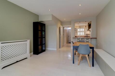 Open Plan Living/Dining Room