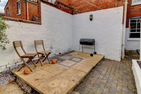 Courtyard Garden