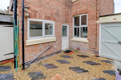 Courtyard Garden