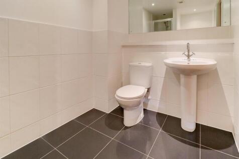 Ensuite Shower Room (Bedroom 1)