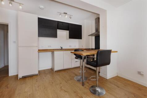 Modern Breakfast Kitchen