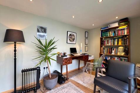 Property Image 25