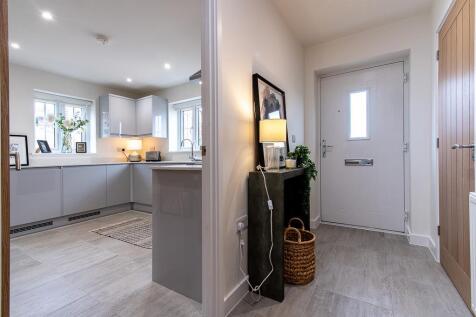 IMAGE OF SHOW HOME