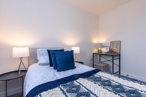 IMAGE OF SHOW HOME