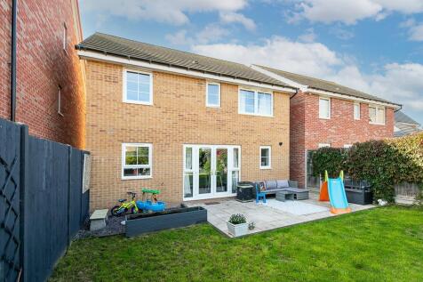 10 widnall drive-8.jpg