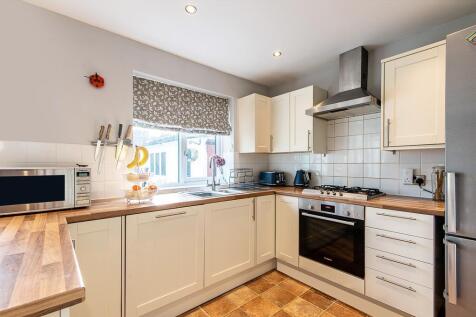 13 woodsend cls-hi-34.jpg