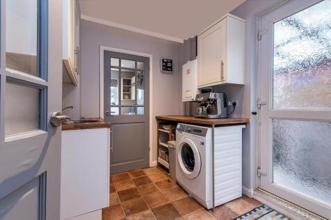 13 woodsend cls-hi-21.jpg