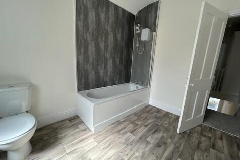 bathroom2.jpeg