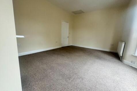 bedroom..jpg