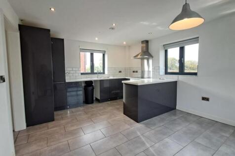 Kitchen new (2).jpeg