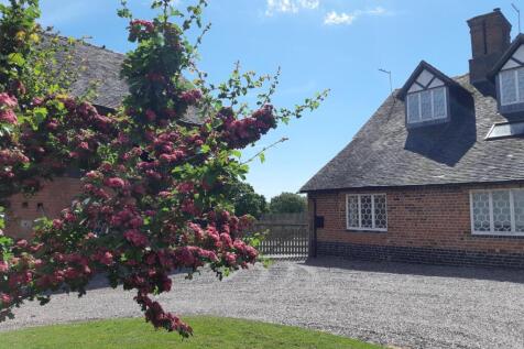 bmere cottage photo 3.jpg