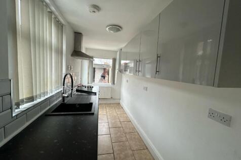 WhatsApp Image 2025-03-26 at 10.43.55 (1).jpeg