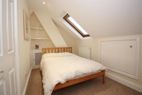 bed 1.jpg