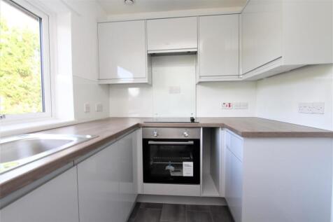 IMG_8807 - Kitchen 2.jpg