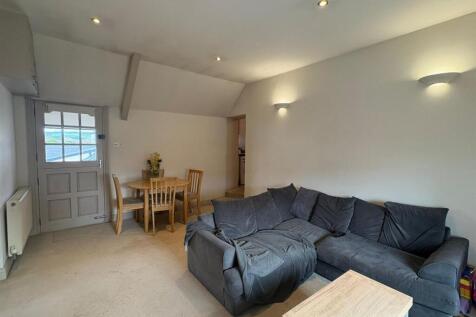 living room 2.jpeg.jpg