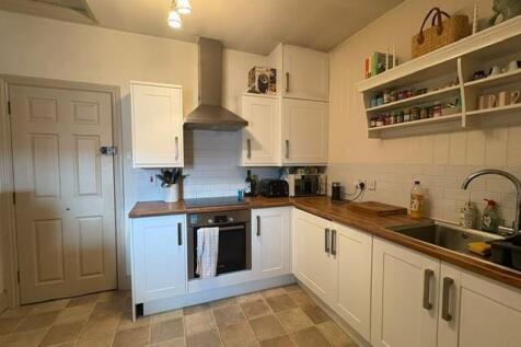 kitchen 1.jpeg.jpg