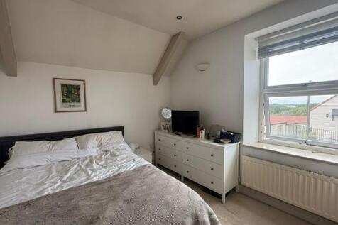 Bedroom2.jpg
