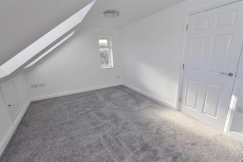 Bedroom.JPG
