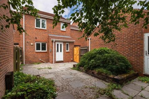 8 Waterlilly Close-12.jpg