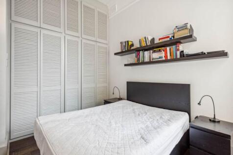 F2, 44 ONGAR ROAD, S