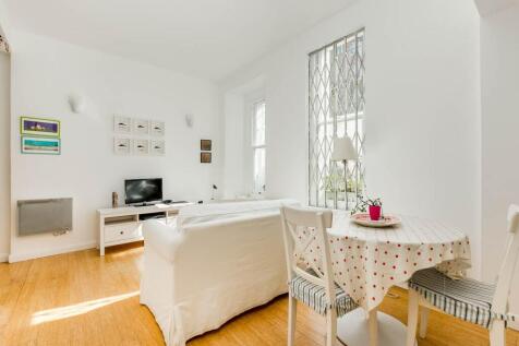 Embankment Gardens 6