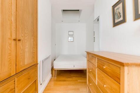 Embankment Gardens 6