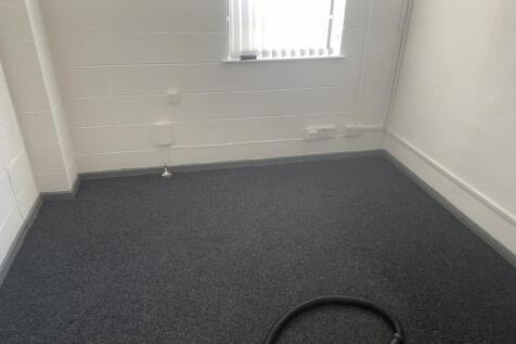 unit 39 image 5 on exit aug 25.jpeg