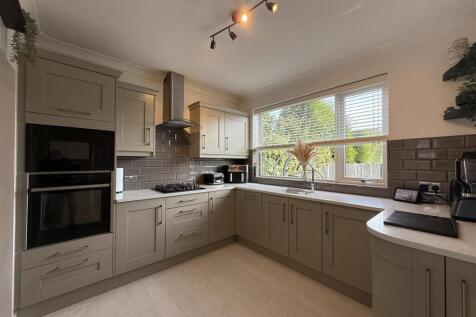 Photo 29-10-2025, 11 54 42.jpg