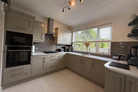 Photo 29-10-2025, 11 54 37.jpg