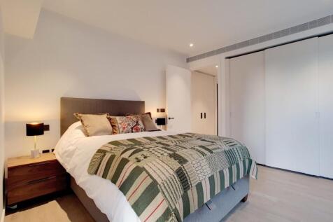 14_Bedroom_2