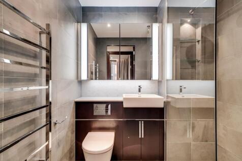 13_Bathroom_8
