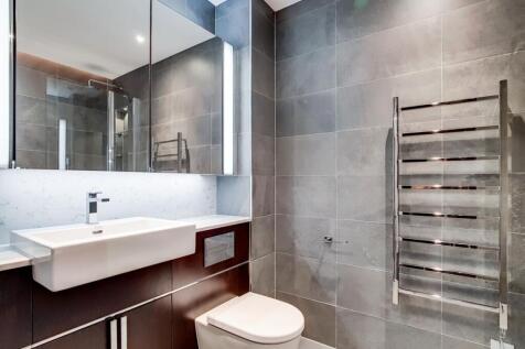 12_Master_Ensuite_7