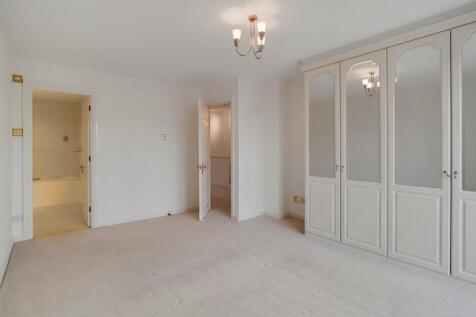 10_Master_Bedroom_6