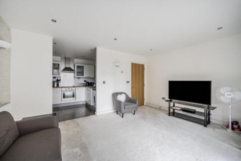 1359200-13-68da2d...