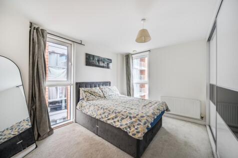 1359200-1-68da2c7...