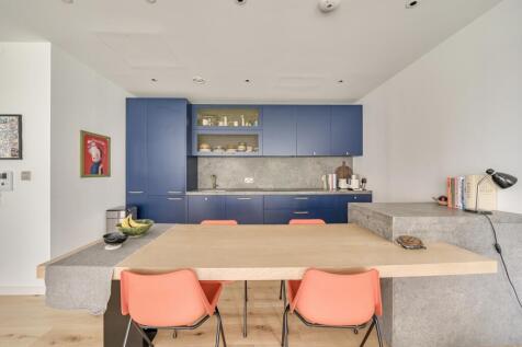 1363122-1-68e6721...