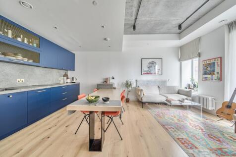 1363122-6-68e6739...