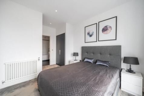 1300718-9-6835a76...