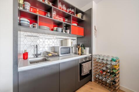 1380654-10-6916de...