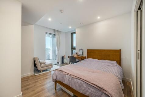 1376547-1-691135e...