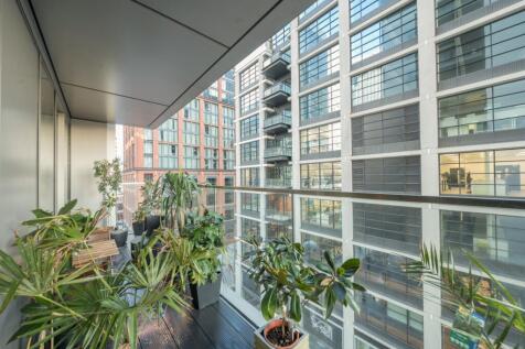 1386244-9-693165c...