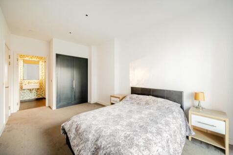 1385688-2-692cc41...