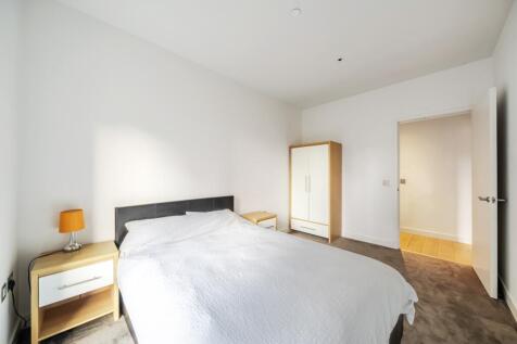 1385688-9-692cc49...